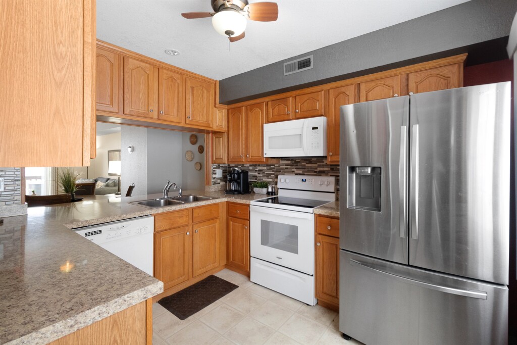 40dafed6a9b349f9a26f9793724ad0fd LargeOriginal.jpg