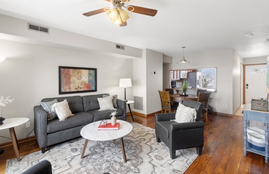 c0f770f651cb45ee8576b3556919de2c LargeOriginal.jpg