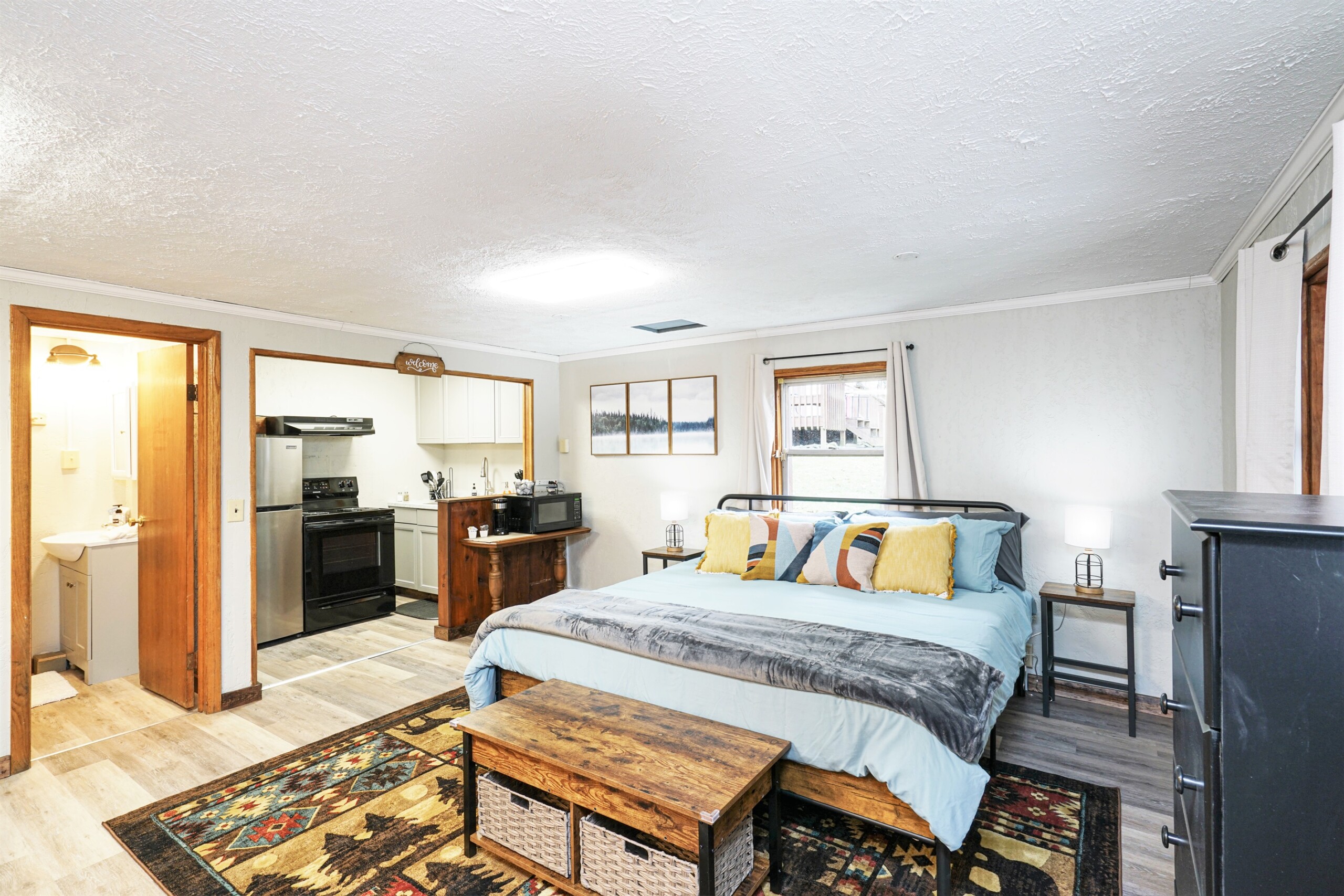 9a254fc784ad42d98b915287774df805 LargeOriginal.jpg