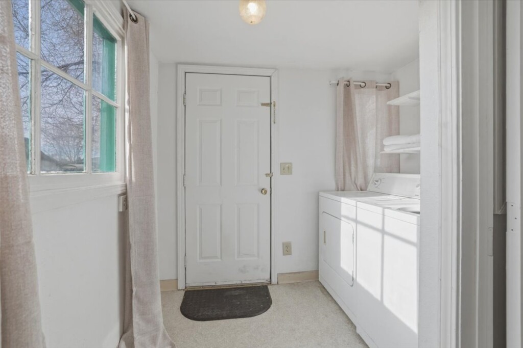 ab757bcf08ca4df58021591fead57e94.jpg