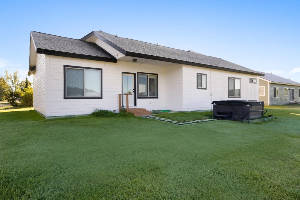 ca82ed309bd84e19a3b67818110280ab.jpg